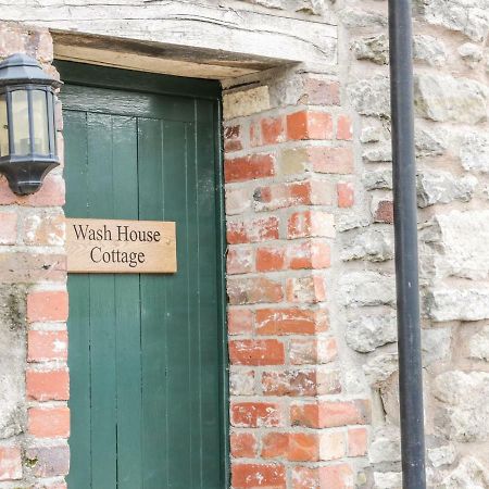 Wash House Cottage Much Wenlock Eksteriør bilde